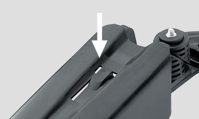 Guardabarros delantero Topeak DeFender FX 279er negro – detalle del cierre rápido