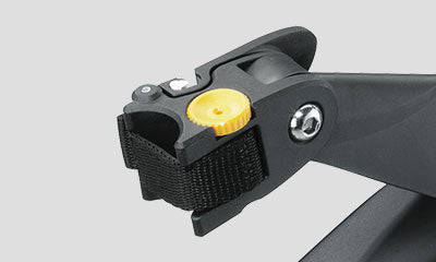 Guardabarros trasero Topeak DeFender RX 279er negro – detalle de montaje en tija