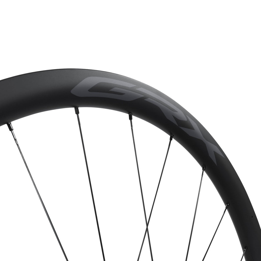 Rueda Shimano GRX WH-RX870 detalle de la llanta