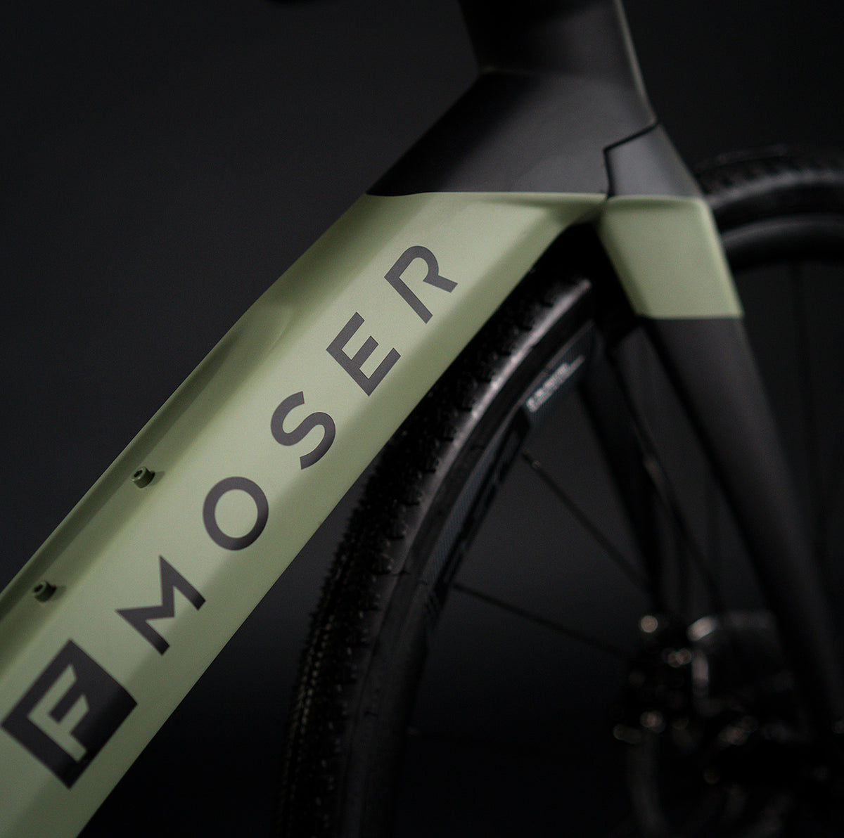 Bicicleta eléctrica gravel F Moser Gravel Rival – vista lateral
