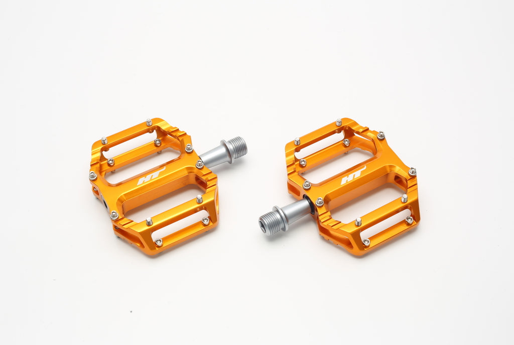 Pedales de plataforma HT AR09SX
