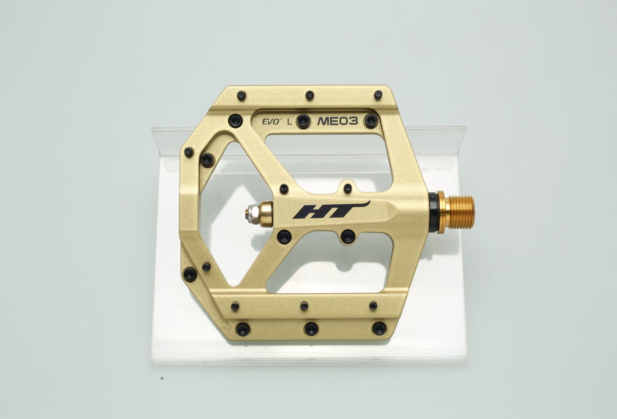 Pedales de plataforma HT ME03