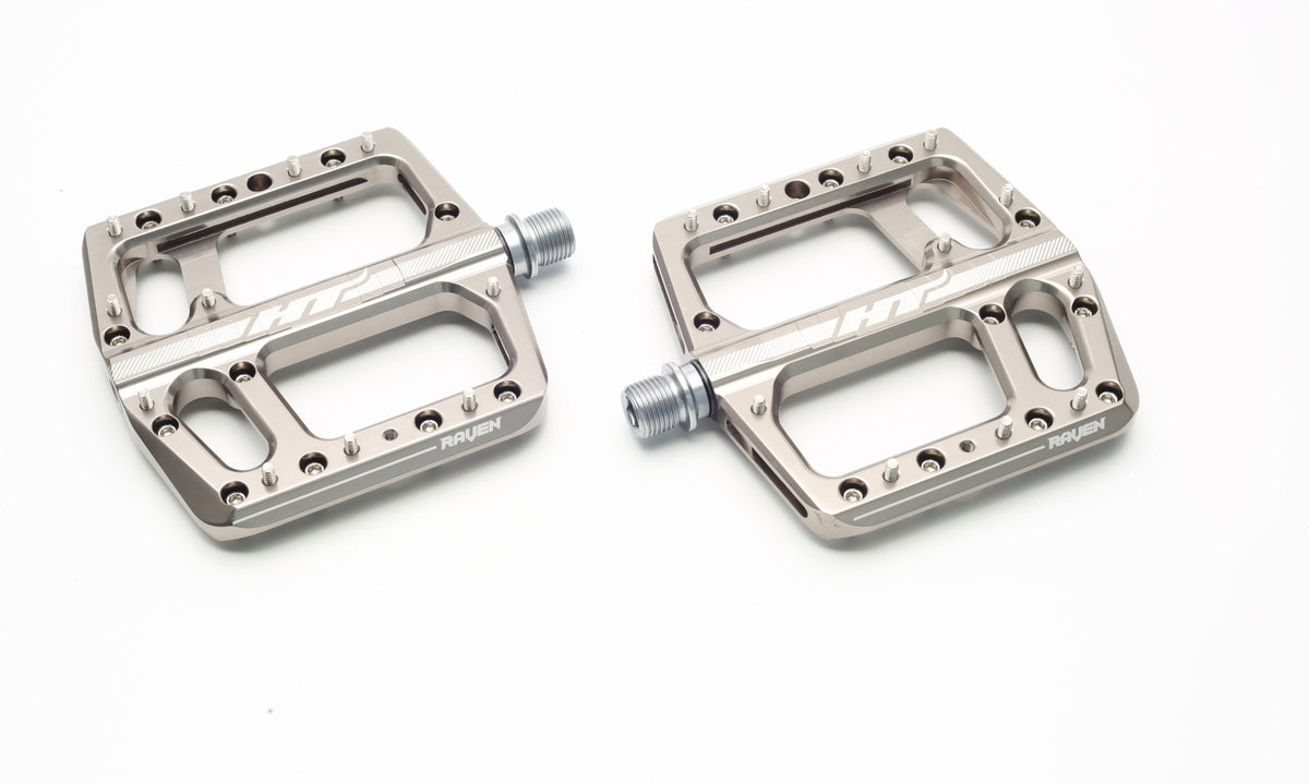 Pedales de plataforma HT ANS12 Raven