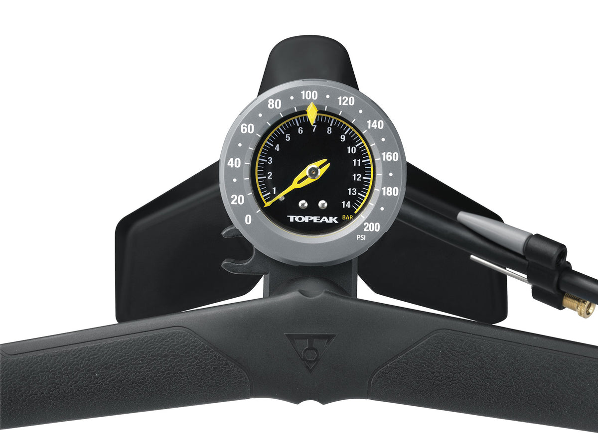 Bomba de suelo Topeak JoeBlow Race negro – detalle del manómetro