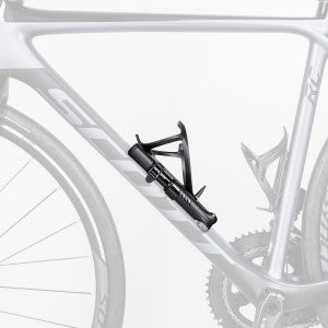 Minibomba Topeak Roadie DA negro – montada en la bici