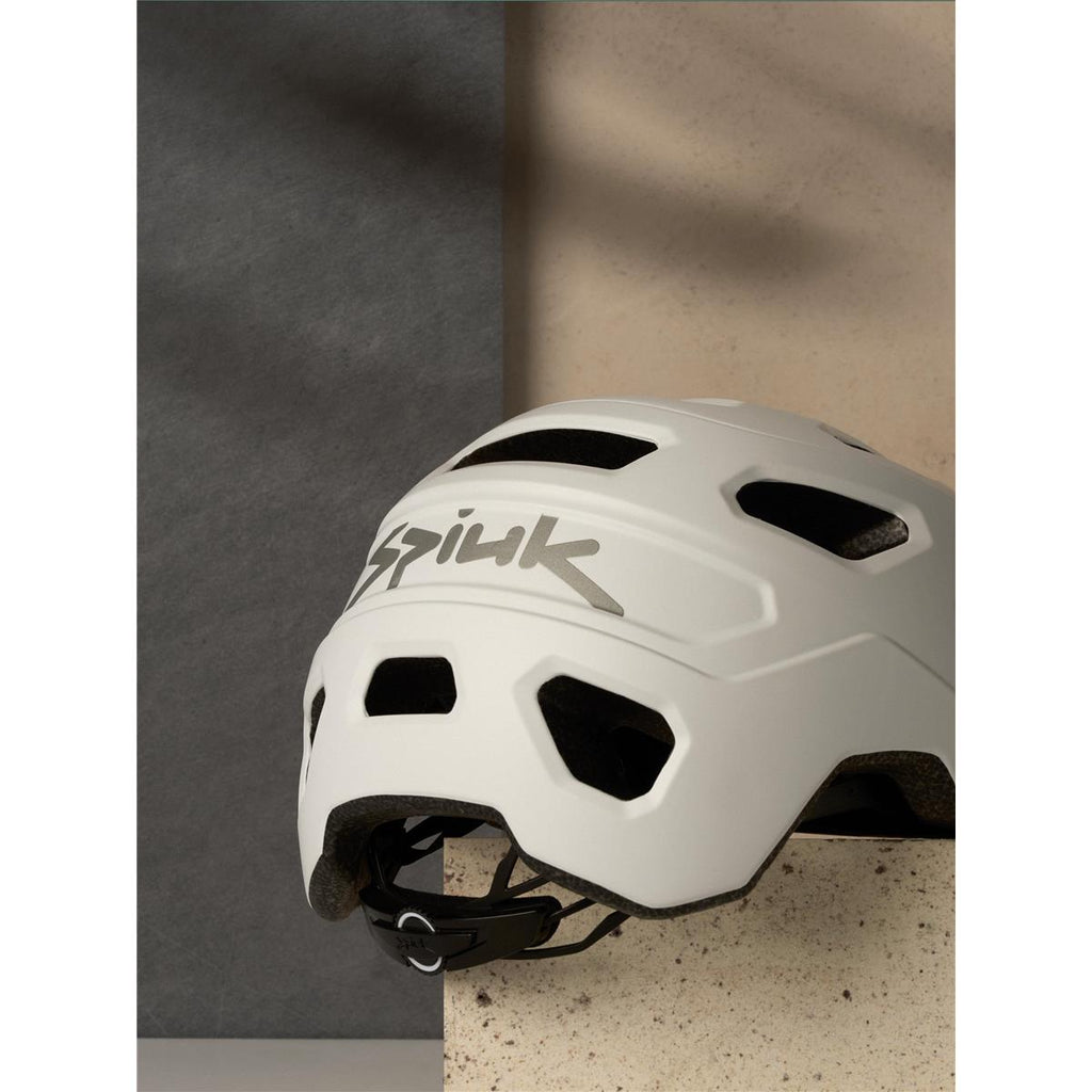 Casco Spiuk Kota blanco mate – vista adicional